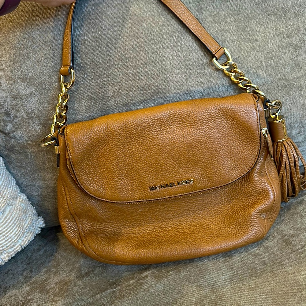 Michael kors purse.